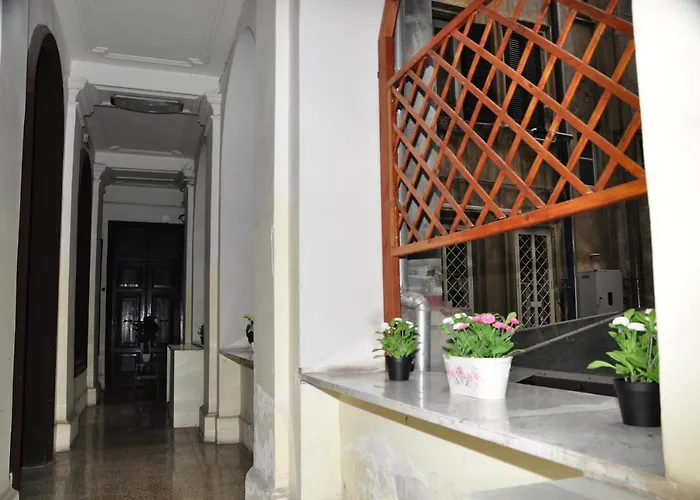 Oda ve Kahvaltı Quintino Roma